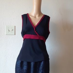 Popsy Sleeveless V-neck ties in back